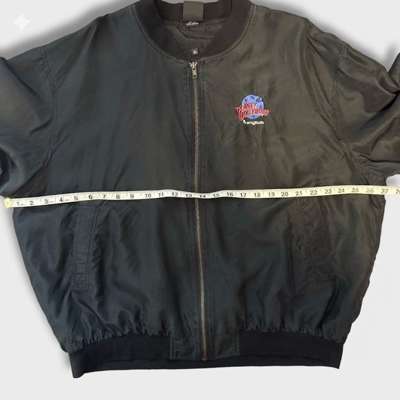 Vtg Planet Hollywood Bangkok Bomber Jacket XL 100% Silk Black Embroidered Rare - Picture 4 of 13